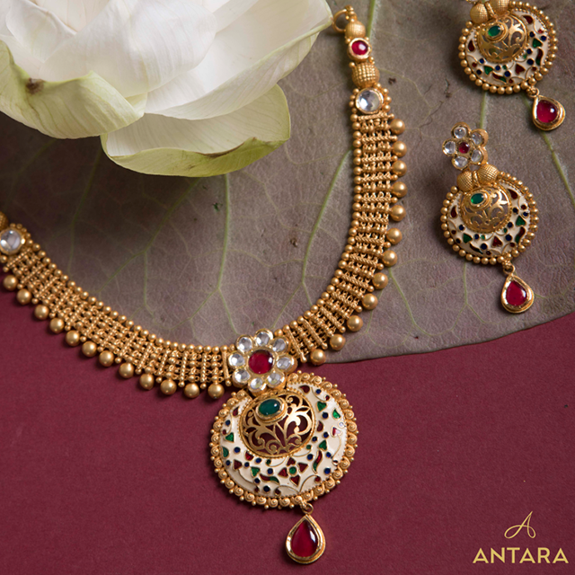 #GoldJewellerySet #WeddingJewellerySet #IndianJewellery #Goldjewellery #HallmarkedGold #Hallmarkedjewellery #BeautifulIndianJewellery #AntaraJewellery #GoldNecklace #Goldset #Dadar #Borivali, Gold necklace set designs, new designer necklace sets, gold necklace set for brides, Bridal jewellery, gold earrings for women, gold earrings for, new designer earrings, Designer earrings gold, gold earrings latest designs, gold earrings design, Gold Earrings, Gold Jhumkas, Meenakari jewellery, minakari jewellery, kundan jewellery, antique gold jewellery